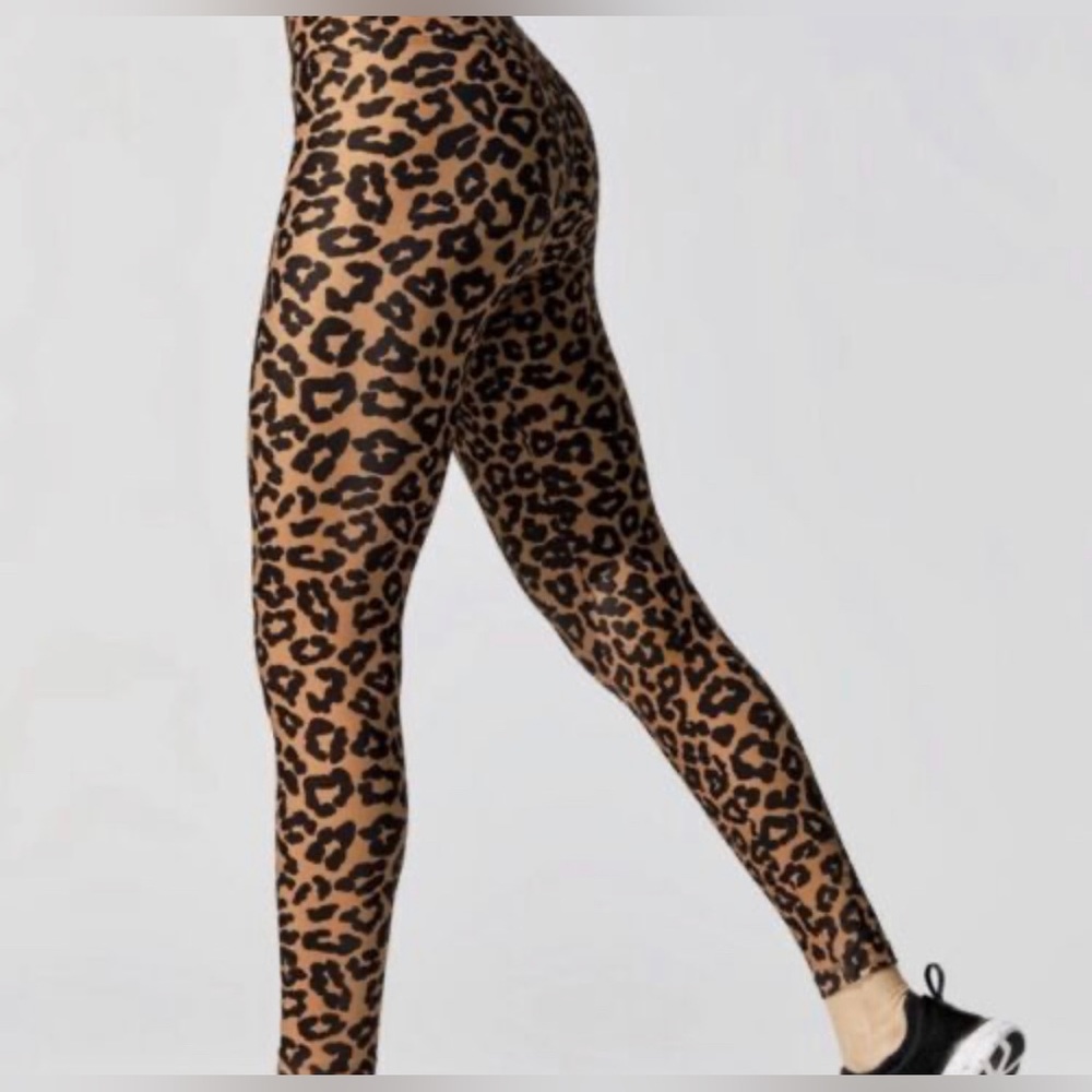 Beach Riot Piper Leggings - Leopard
